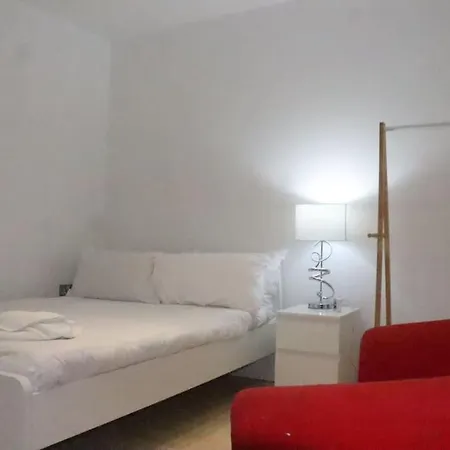 Skyline Haven - Modern 2Br Free Parking & 4Ktv Apartment London Exterior photo