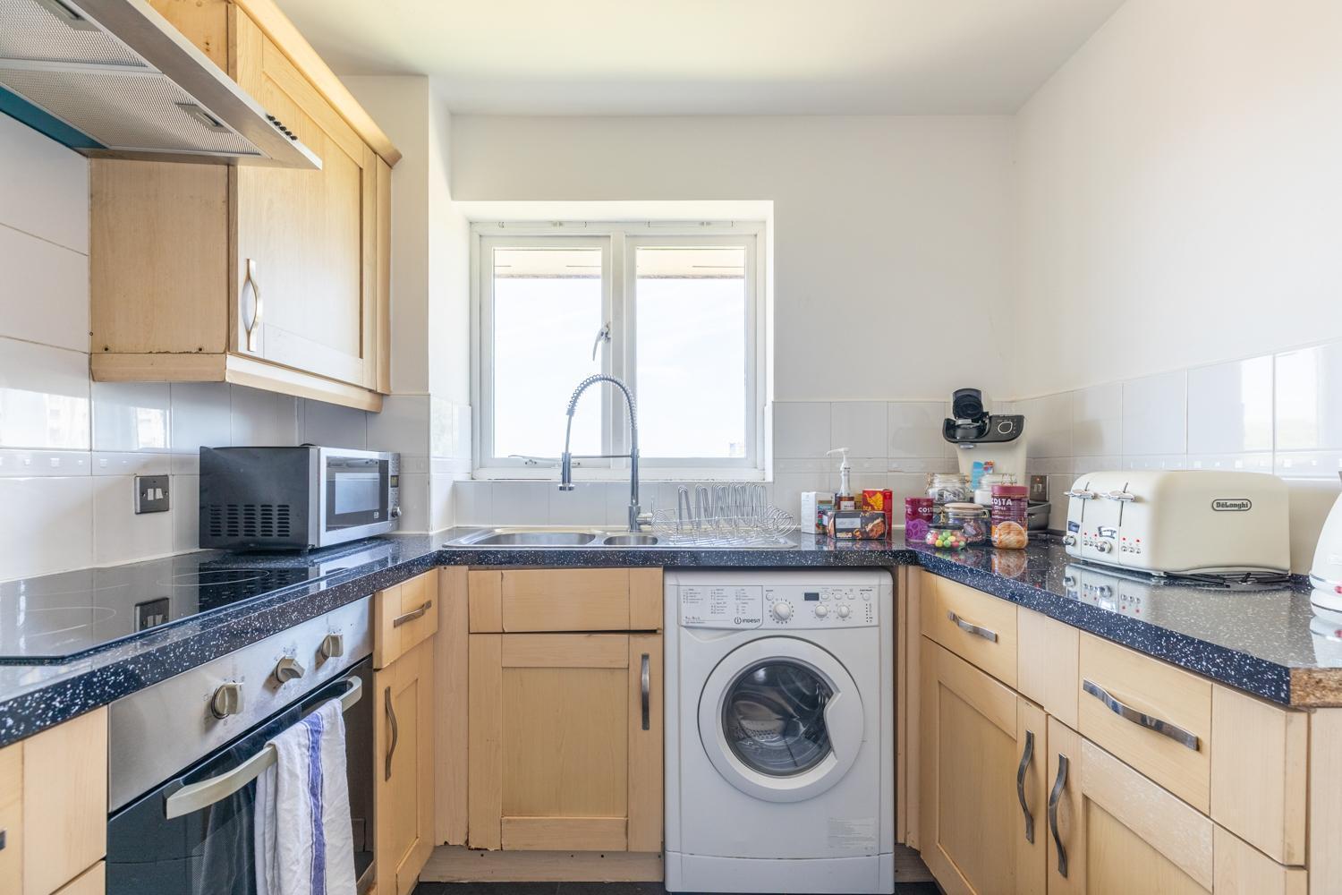 Skyline Haven - Modern 2b, Parking, Wifi & 4ktv Londres